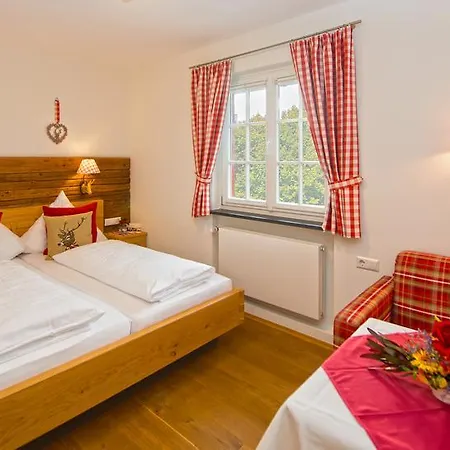 Hotel-gasthof Adler 호텔 린다우