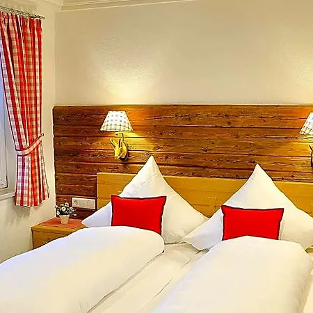 Hotel-gasthof Adler فندق لينداو